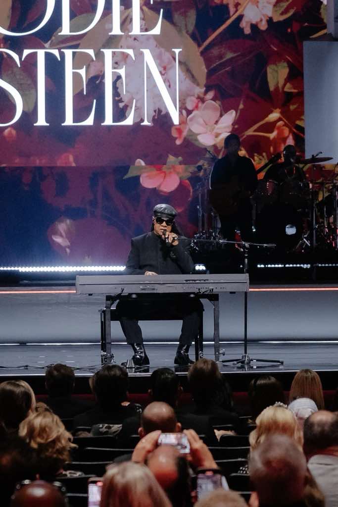 My friend Stevie Wonder blessed us with a special moment honoring my mom. Thank you Stevie!