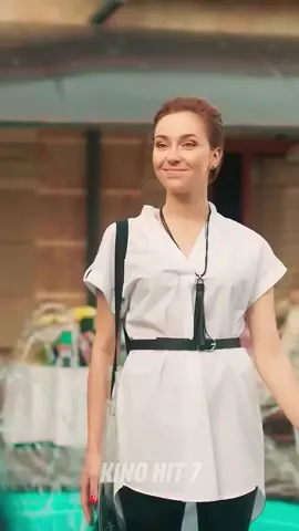 Предложил няне побыть его мамой  #kinohit7 #сериал #фильмы #кино #рекомендации #топ