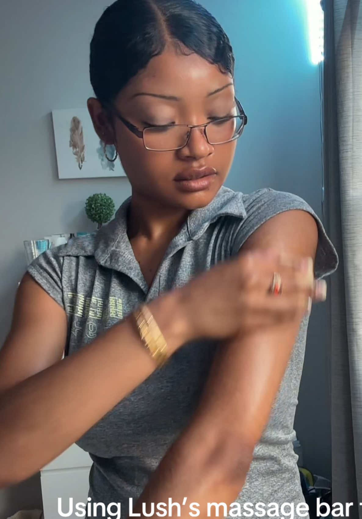 Found one that smells like cocoa butter😫 #lush #fyp 