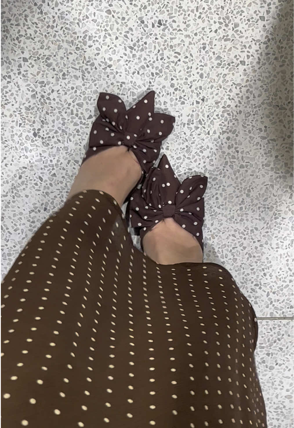 Immediately YES 🤎🙊!!! Zara new in - the cutest polka dot mules 🤎✨ #zaranewin #zaranewcollection #fashiontiktok #fashiongirl #styleinspo #styletips #pinterestaesthetic #getdressedwithme #zarahaul #zarashopping #highstreetfashion #fyp #shoppingaddict #girlytok #haulzara #girlythings #girlygirlaesthetic #summerstyle #vacationshopping #autumnfashion #autumnheels #brownpolkadot #polkadots #polkadotfashion 