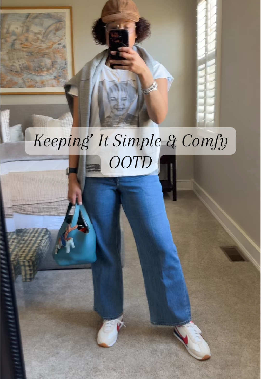 💕 “Today’s vibe: confident & comfy. #OOTDInspo #picotin #bluejeanpicotin #nike #OOTD #ralphlauren #jcrew 
