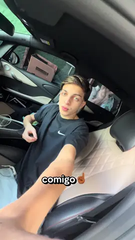 So chamar rs rs  #meme#resenha#interesseira#carro#amor#menortraico 