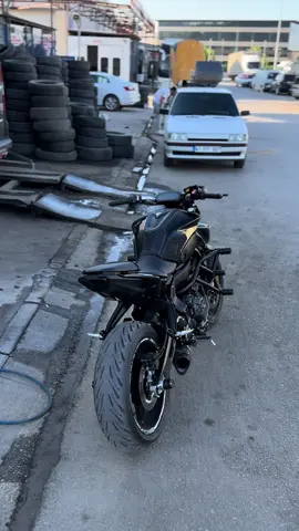 farkederse farkını veririz :) #mt07 #46 