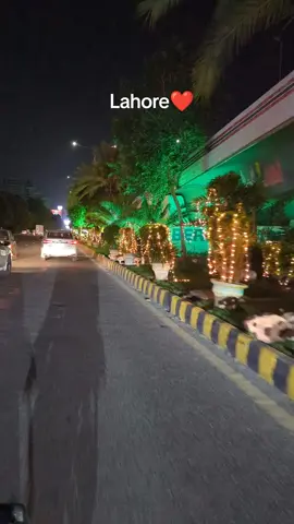 #gulberg #nightview #independanceday #foryou #pyf #viral #lahorepakistan 