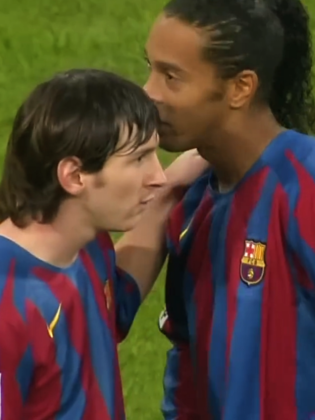 El Clássico 2005... #realmadrid #barcelona #futebol 