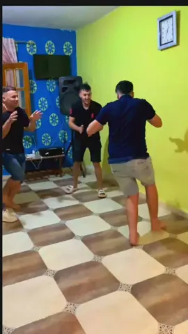 #شعب_الصيني_ماله_حل😂😂  #fyp #algerie🇩🇿 #morocco🇲🇦 #تونس🇹🇳 @🕸️RachaD_530 🕸️ @An S Ga @🇩🇿         × @Bilal Lemoussi 