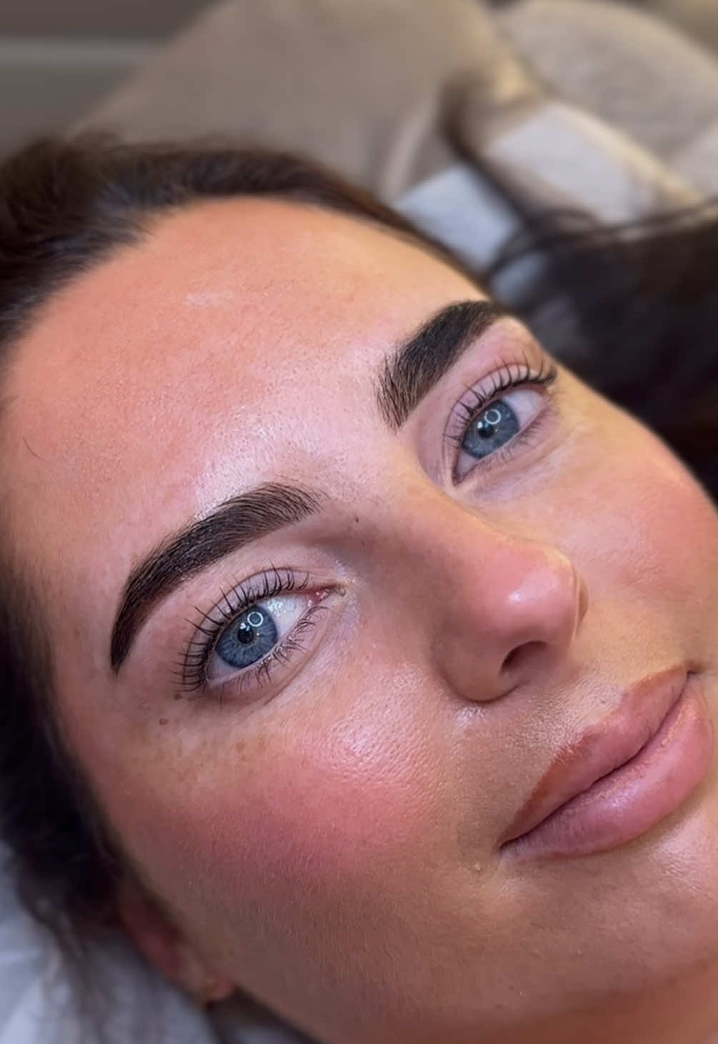 How gorgeous is my client?!🤭 Brows/Lash combo making her eyes POP - obsessed 😮‍💨 Based in South Belfast📍 #browtransformation #lashlift #lashliftandtint #hybridbrows #beauty #fyp 