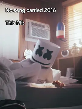 Y’all remember this guy from back in 2016?? 😭 @Marshmello #marshmello #2016 #dj #edm #throwback 