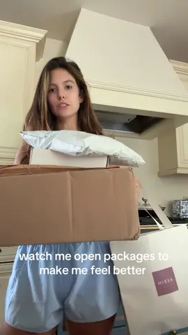 all the amazing clothing i got was at the end. this haul was 🤌🏼🤌🏼