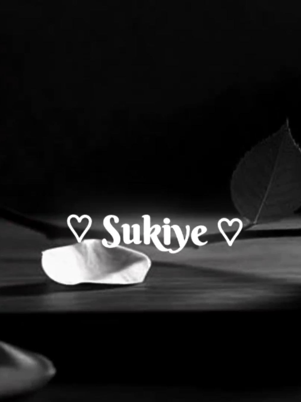 - কিছু অনুভূতি কখনও প্রকাশ করা যায় _না,😅 _টাইপিং শেষে আবার মুছে ফেলতে হয়..._🙂#lyricsvideo #sadmusic #foryou #littleboy_music07 @TikTok Trends 