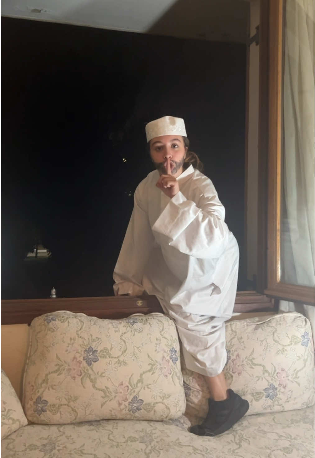 Moroccan version mab9ash alexander wla khalid 😭 #fyp #maghrib #hamilton #explore #worldwide 