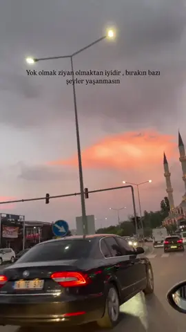 Yok olmak ziyan olmaktan iyidir bırakın bazı şeyler yaşanmasın …   #fypシ #keşfetbeniöneçıkar #yol #edremit #van #izmir #kürtçe #istanbul #beniöneçıkart #keşfet #kesfetteyiz 