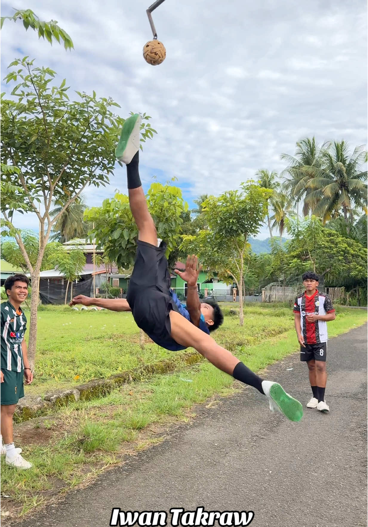 Latihan bola Gantung 😳