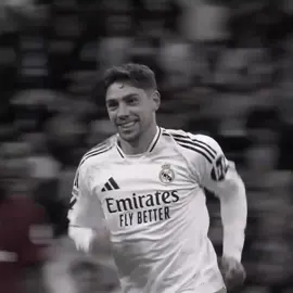 والله راح اتابعك بعد حلفت.!         #هلا_مدريد_دائما_وابدا👑❤ #تصميم_فيديوهات🎶🎤🎬 #ريال_مدريد #فلفل🇺🇾🔥🌶️ #فالفيردي #realmadrid 