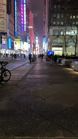 #foryou #explore #fyp #newyorkcity #manhattan #اكسبلور #night #walk 