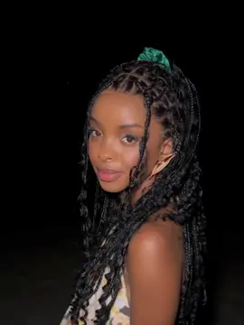 Would never buy a braided hair somewhere else 💯💴✅ @Luvmehair #luvmehair #tiktokshop #luvmeforyou #tiktokshopsummerturnup #tiktokshopbacktoschool #braidwig #braidstyles 