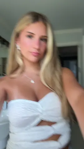 going away party😢