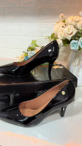 Meninas esse scarpin da vizano é hiper confortável e lindo ameii mais essa compra na shopee. #shopee #sapato #vizano 