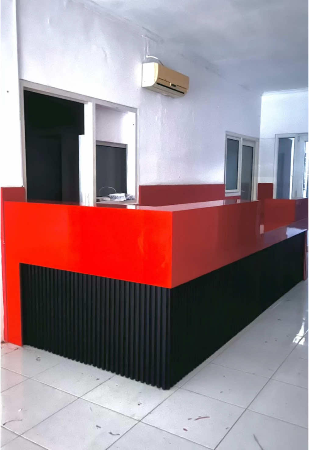 Jasa Pembuatan Meja Receptionist Semarang  Hubungi kami:  WA 0851-5915-9061 Atau via DM #mejareceptionist #mejarestoran #mejakantor #mejakasir #kitchensetsemarangungaran #kitchensetsemarang #jasakitchensetcustom #jasapembuatankitchenset #kitchensetminimalis #jasainteriorsemarang   #CapCut 