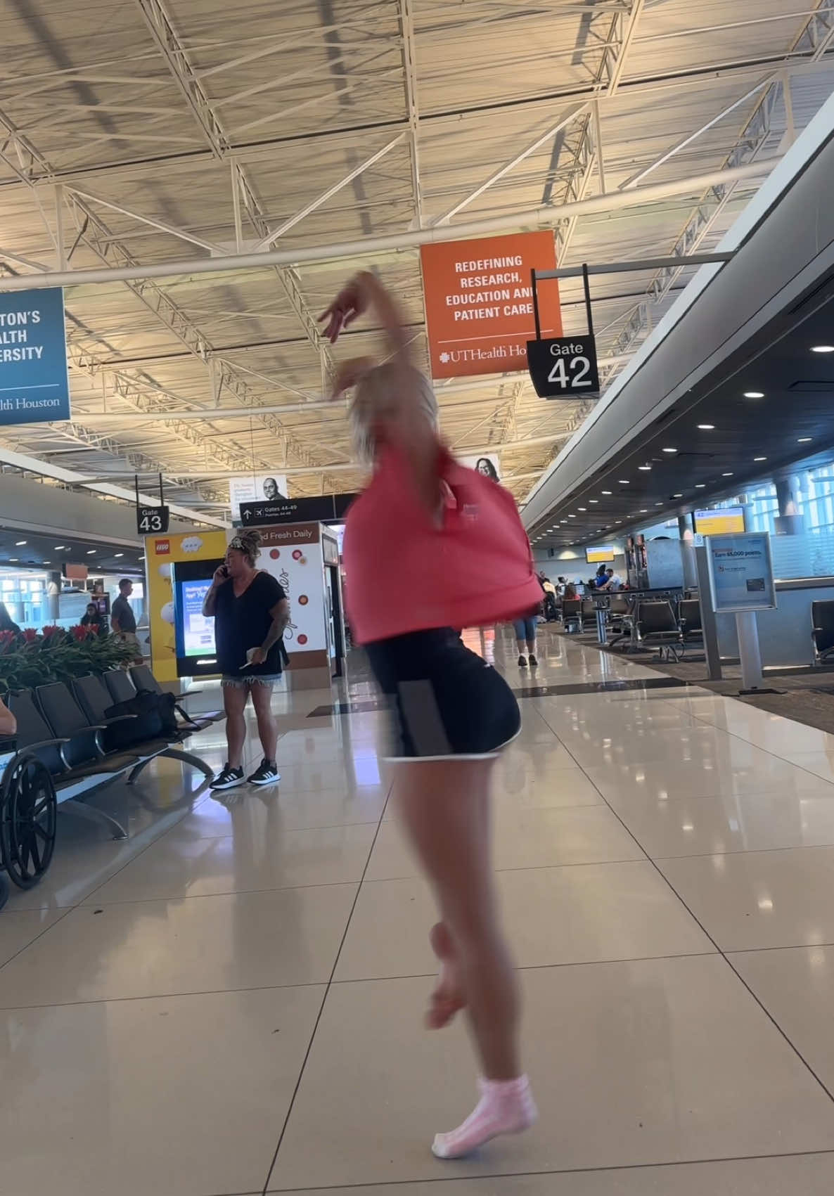 The dance Airport trend!  #dance#dancers#airport#contemporary#jazz