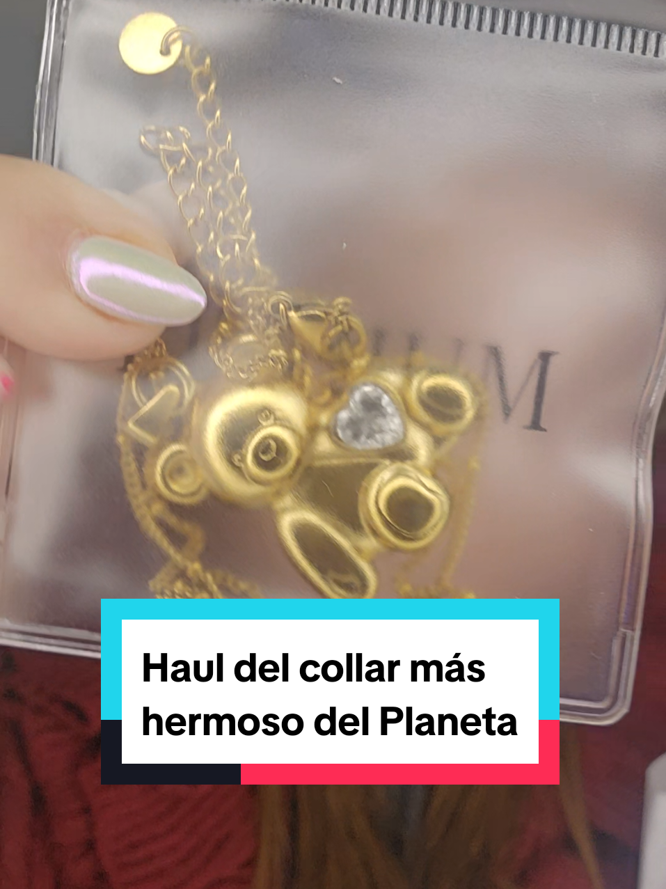 Me enamore de esta cadenita de osito de @Lithium que le ví a la bella de @Sabri.Otto 🧸✨ #accesorios #fashion #haul #cute #haul 