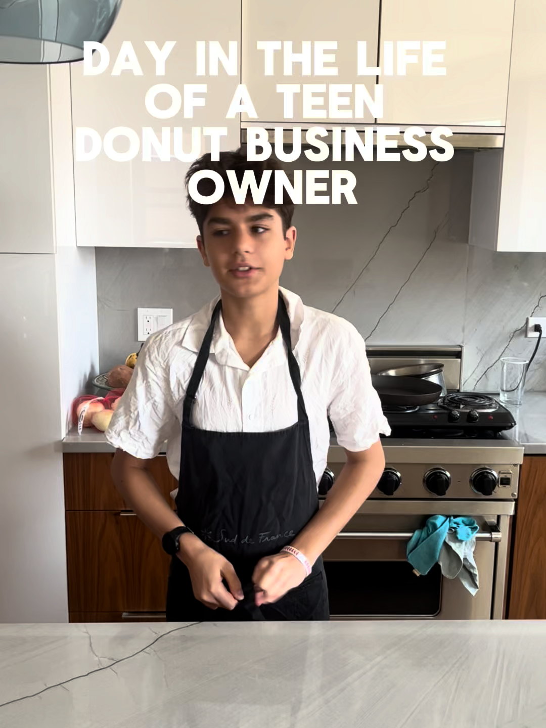 Best donuts in nyc?? . . . . . . #donuts #deliciousdonutsinc #viral #teenbusinessowner #teenbaker #delicious #food #entrepreneurship