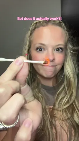 You have got to get this! Protects your hair up to 450° and clearly, the experiment speaks for itself. #heatprotectant #heatprotection #hairstyle #hairtok #healthyhair #ogx #hair #fyp #hairstylist #foryoupage 