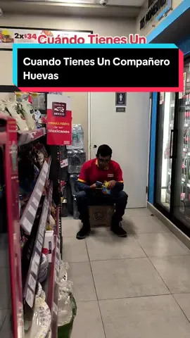 Nunca Falta El Compita Que Solo Va hacer Acto De Presencia Ala Chamba , Vídeo Realizado Con Mi Compita @CeroeYT Gran Actuación Gran Comedia Jajaj #oxxohistorias #oxxo #humortiktok 