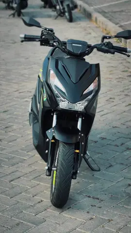 pesona beat street dengan dasi butanya🖤💛💚🤩😊🫰🔥 #lewatberanda #hondabeat #beatstreetmodifikasi #beatstreetmodifikasi #beatstreetgen2 #fyp 