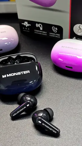 I gave it a try and now i have to tell you, youhave to try the Monster XT02 Bluetoothheadset,l am obsessed with it.#headphones #headphonesrecommended#earphones #wirelessheadphones#noisecancellingheadphones#ipx7 #headphones 