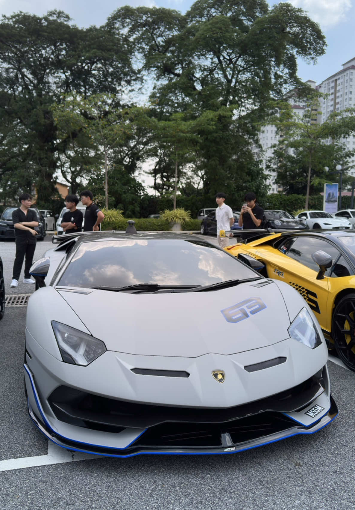 Svj with @Steso Performance exhaust. Can confirm is very kawkaw 🔥 🫡  Owner: @Nick Ng  . . . . #lamborghini #aventadorsvj #carspotting #dconcept #tokyoautosalonkl 