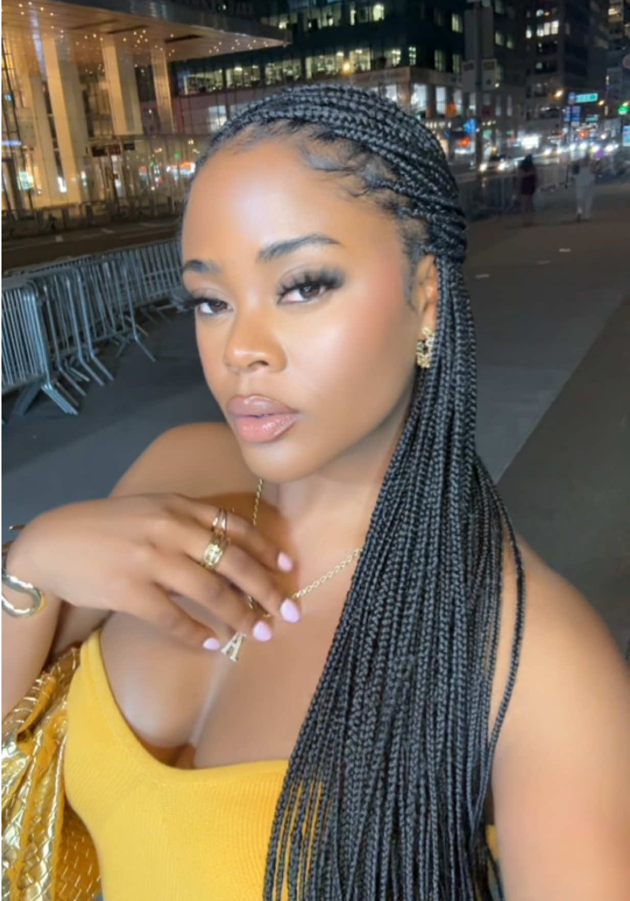 Black women in yellow >  #blackwomenoftiktok #yellow #fyp #explore #nightout 