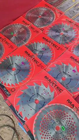 #ใบตัดหญ้าวงเดือน มีหลายขนาดหลายฟันให้เลือกชมใบตัดหญ้าใบตัดไม้