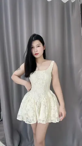 Váy ren xinh #mongmo #xuhuong #vayxinhmoingay 