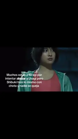 Si se que es un simple J-Drama pero la verdad si se me hace tonto que no odien a un personaje por hacer lo mismo que otro que si lo odian por eso pero ok#aliceinborderland #Usagi #Niragi#shibuki #AIB 