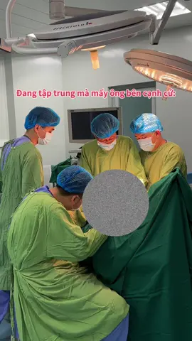 Thế không cắt thì làm gì nữa !!!  #drduythanh #thammyduythanh #phauthuatthammy #xuhuong