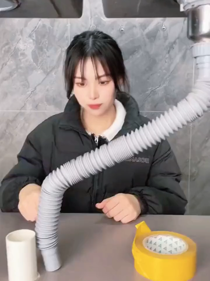 家里有各种窟窿洞，都可以用上这种能填住，密封效果也很好#密封胶泥 #实用好物 #好物推荐