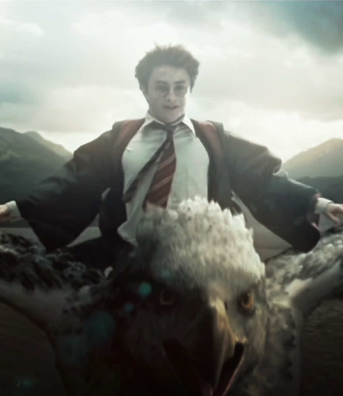 #harrypotterandtheprisonerofazkaban||•the vibe i bring to the function•|| wth happend to the quality - - - - - - #harrypotter #harrypotteredit #harrypottertiktok #dracotok #siriusblack #harrypotterasthetic #edit #trend #viral #trendy #xyzabc #goldentrio #knockingonheavensdoor #asthecticedit  - - - - @🦭🫧✩A✩🫧🦭 