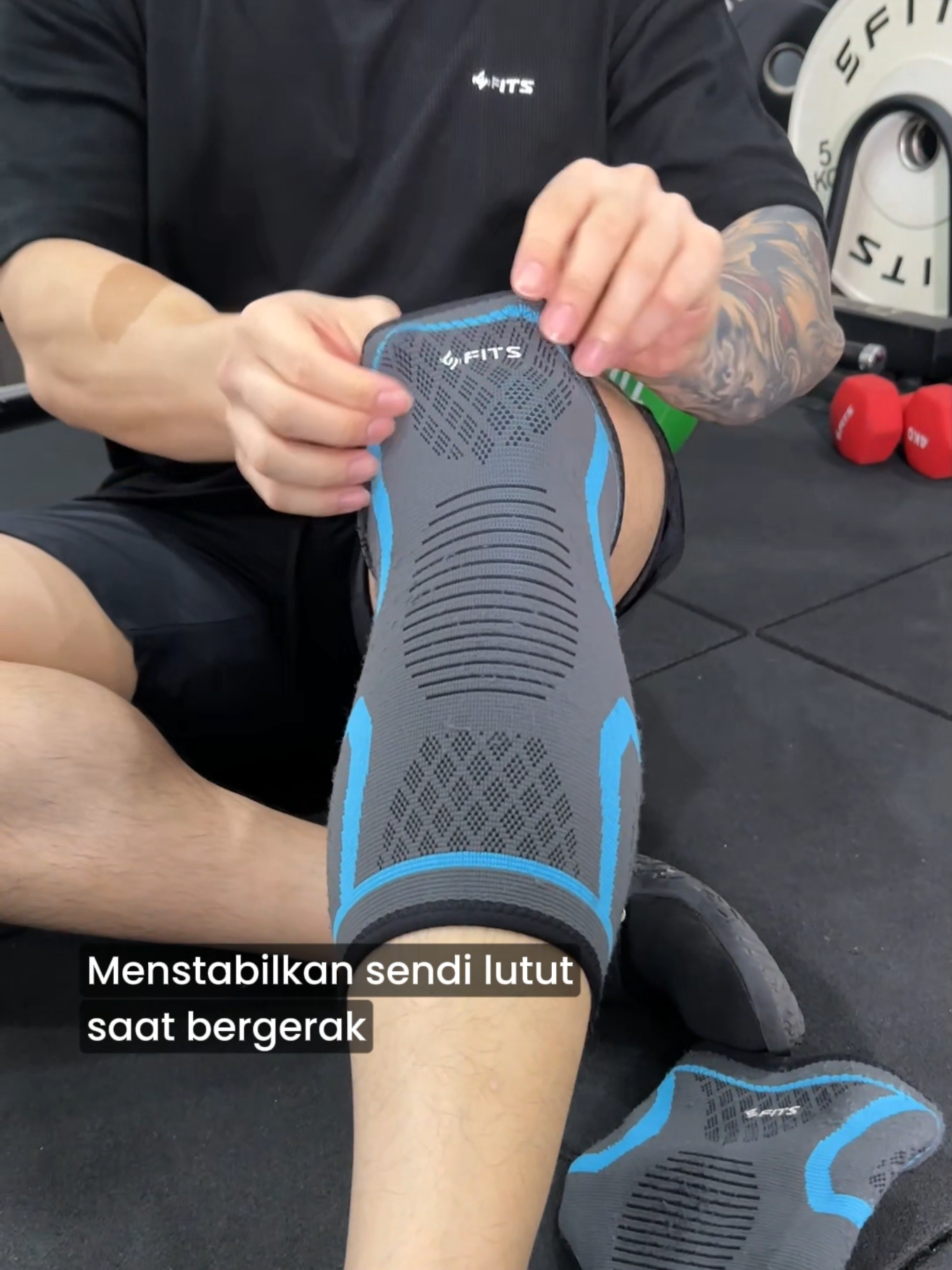 Lutut akan berterima kasih karna kalian pakai knee sleeve / knee compression ini!  #kneepads #pelindunglutut #deker #dekerlutut #dekerlututolaharaga