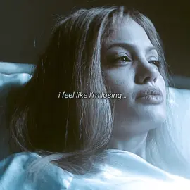 runaway.                       #m4risv #lisarowe #girlinterrupted #alightmotion 