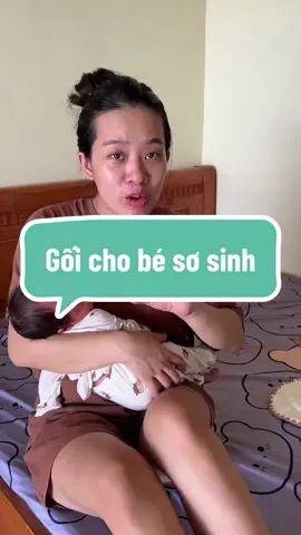 Chọn gối nên phù hợp cho con chứ không phải cứ đắt cứ đẹp là tốt đâu nha mọi người #goichobe #methongthai #embe #tresosinh #xuhuong 