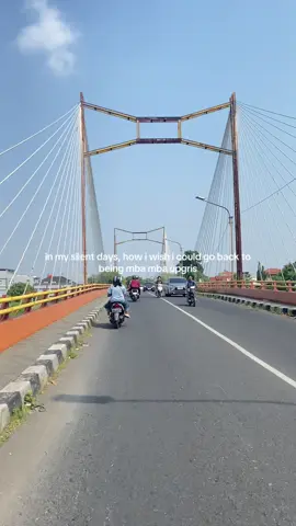 ternyata bener kehidupan paling menyenangkan adalah masa kuliah