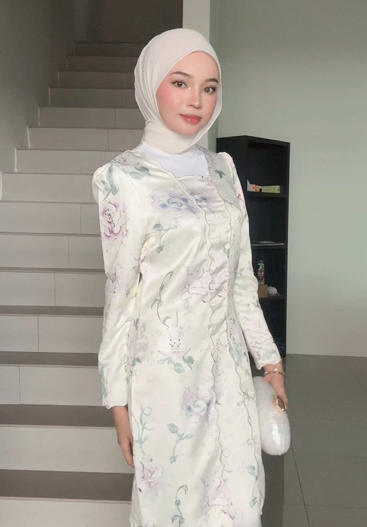 it's been a while since i last felt this pretty in baju kurung 🥹 