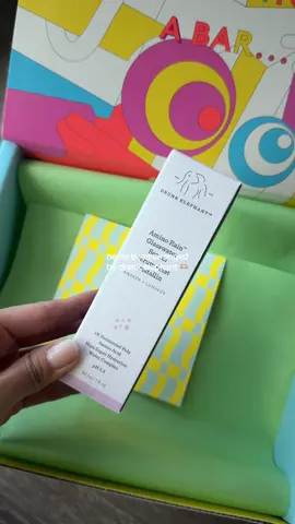 Gifted by Drunk Elephant Glowy and shimmery goodness ✨ @Drunk Elephant #drunkelephant 