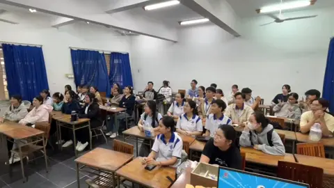Sư phạm Văn thư giãn sau giờ học 🥰 #ctu #daihoccantho #suphamnguvan #xh #xuhuongtiktok #viral 