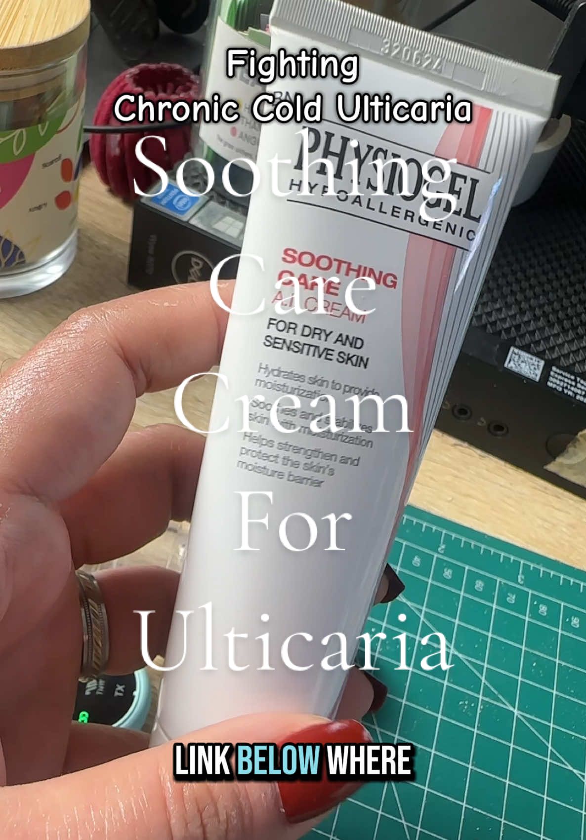 Physiogel Hypoalergenic Sooothing AI creamm for my Chronic Cold Ulticaria #FightingUlticaria #ColdUlticaria #PhysiogelAICream 