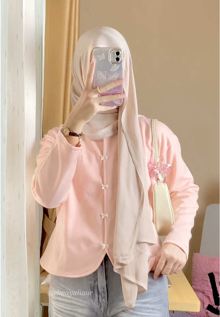 cardi murah ternyaman yang aku punyaa🥰 #OOTD #cardigan #blouse #cardiganmurah 