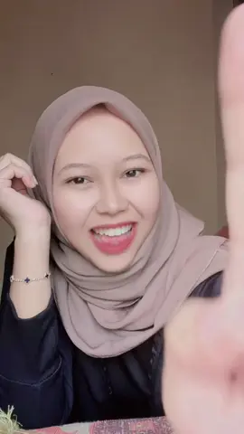 Siapa sih yang gabungin lagunya, enak gini didengar hehehe #fypシ゚  #lagutiktok  #enakdidengar 