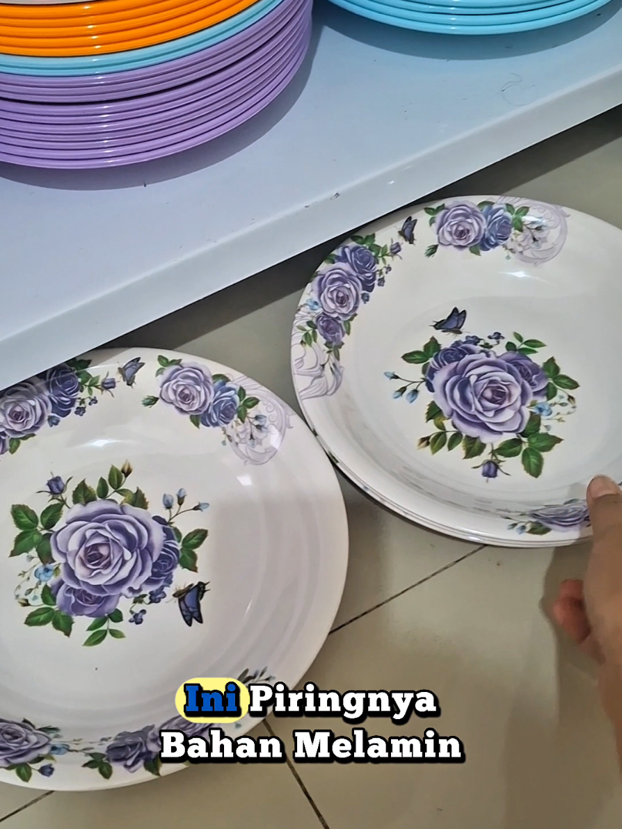 piring melamin motif kembang #piring #pirjngmelamin #piringmakan #perabotandapur 