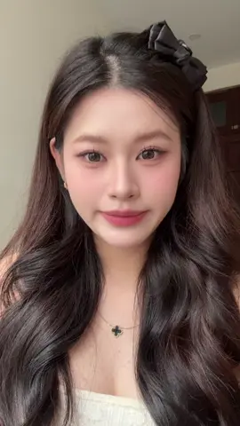 #foryou Nói thiệt là em này dùng rất thích nhé , da khô nhớ dưỡng ẩm kĩ chút nhen #xuhuong #fypツ #kemnenchongnang #carslan # 